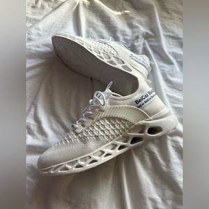 white BeiCsi Shoes - size men's 10 - ACCEPTING OFFERS